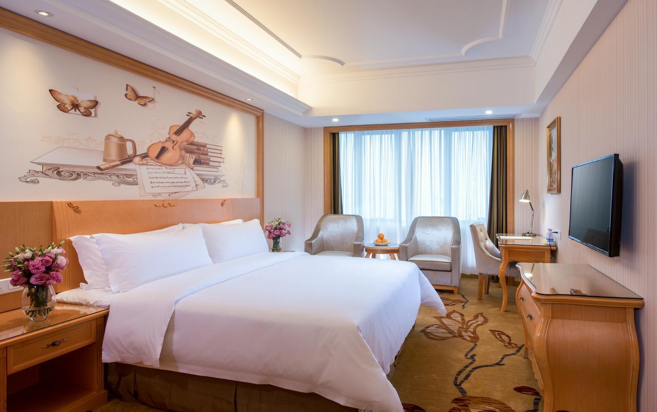 Vienna International Hotel Shanghai Hengshan Road Exteriér fotografie